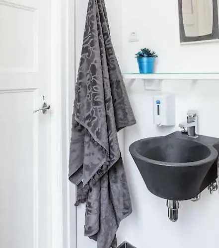 Feeling Διαμέρισμα *